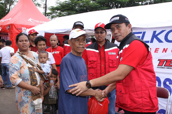 Photo of Posko Besar Telkom Group di Wilayah Banjir Jabotabek