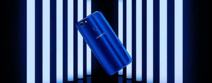 Photo of OPPO F5 Dashing Blue Limited Special Package Habis Terjual dalam Dua Menit, Sadisssss……